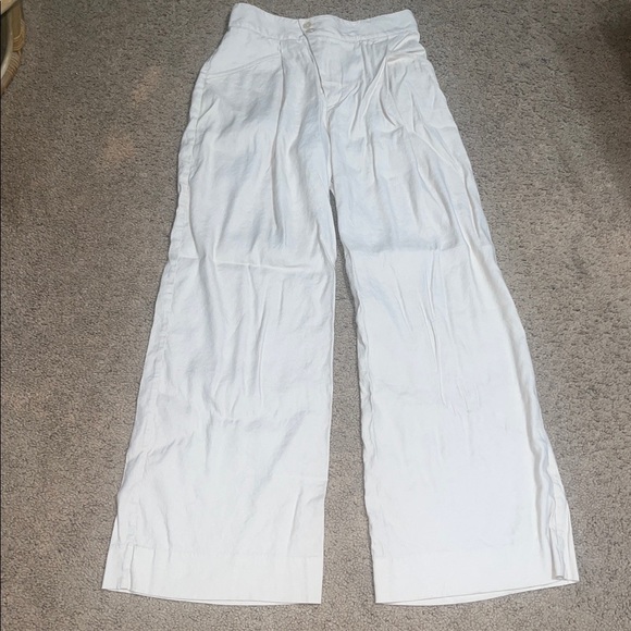 Cabi Traipse Trousers High Waist Pleated Wide Leg Relaxed Linen Pant Biscotti 2 - Picture 2 of 8